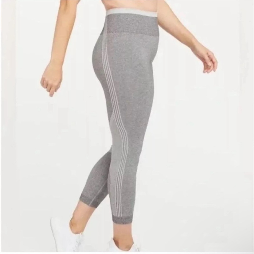 Spanx seamless sculpt legging spacedye cloudy grey size medium